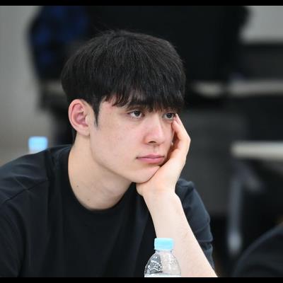 "삼성의 밝은 분위기가 좋았어요" FA로 새롭게 합류한 이근휘... 팀 외곽 책임질까?