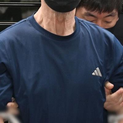 지가 뿌린 휘발유에 임신한 여성이 넘어진거 보고도 불 붙임ㄷㄷㄷ