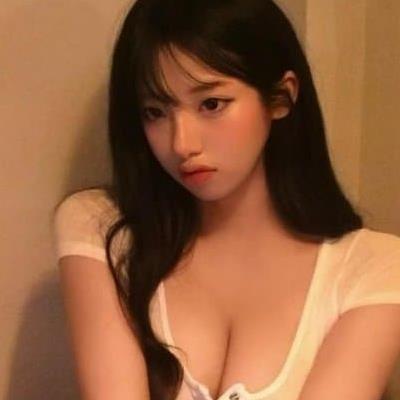 카리나 상위호환녀 2명 발견